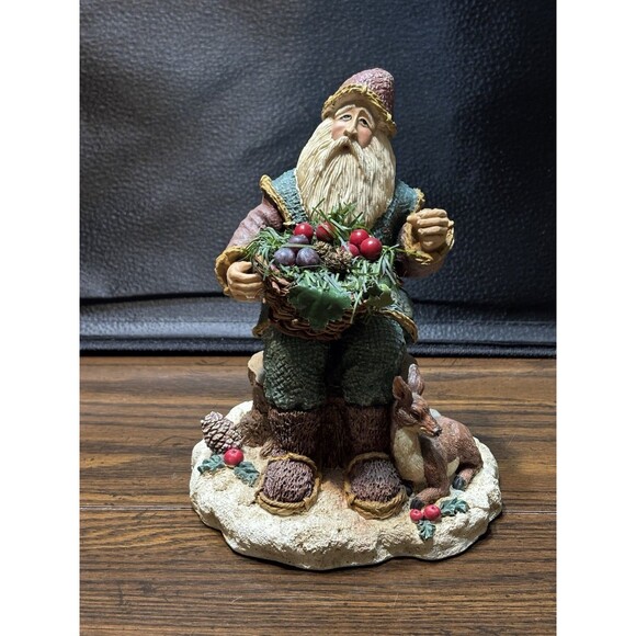 Vintage Old World Or Folk Art Style Santa With Natural, Rustic Appearance , Dear - Picture 9 of 10
